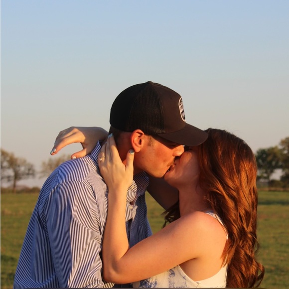 Meet your Posher, Sandra - Picture 1 of 1